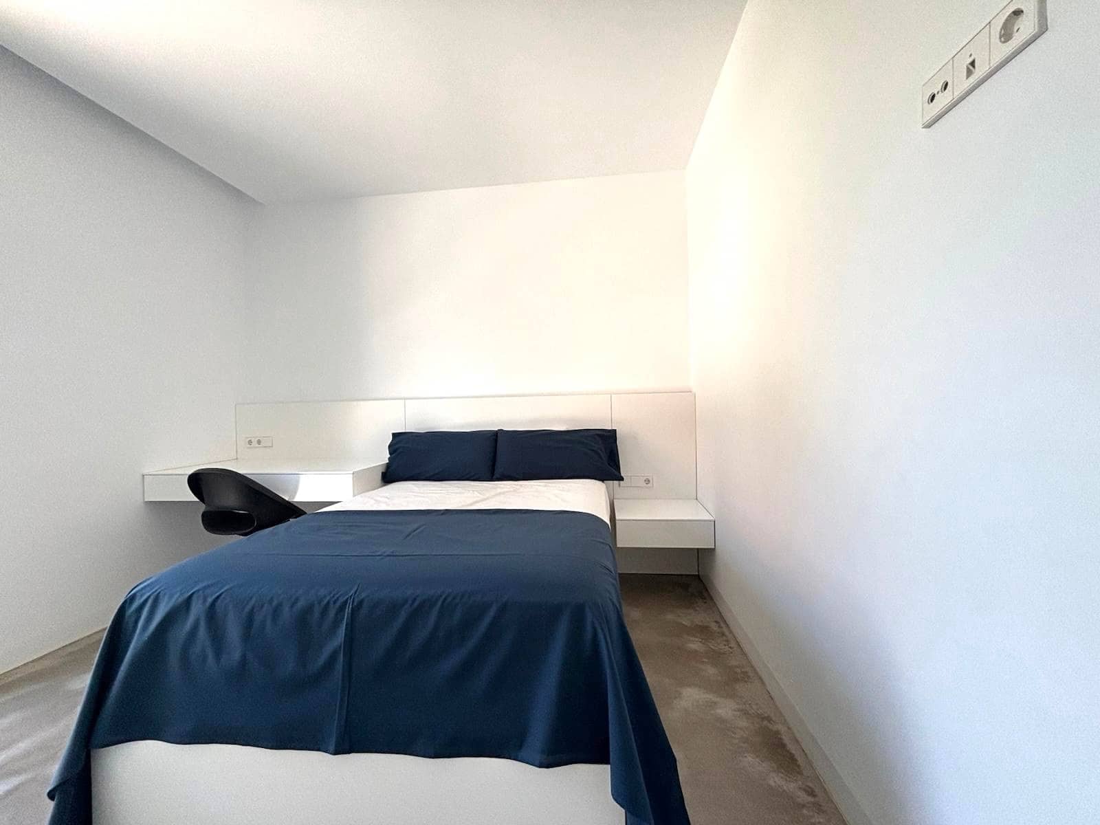 5 slaapkamer Villa te koop in Alicante stad met zwembad garage - € 2.250.000 (Ref: 9953055)