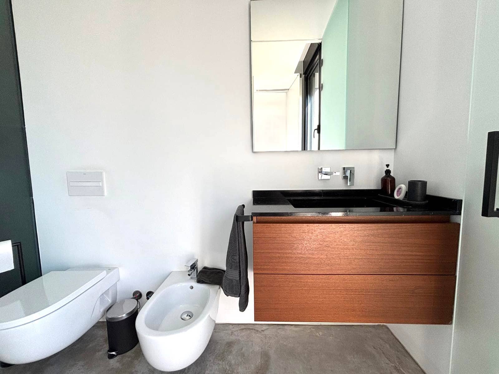 5 slaapkamer Villa te koop in Alicante stad met zwembad garage - € 2.250.000 (Ref: 9953055)