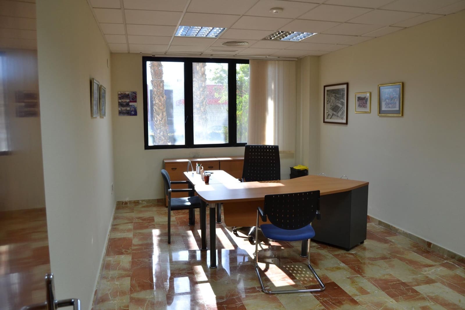 Kontor til leie i Elche / Elx - € 300 (Ref: 9671010)