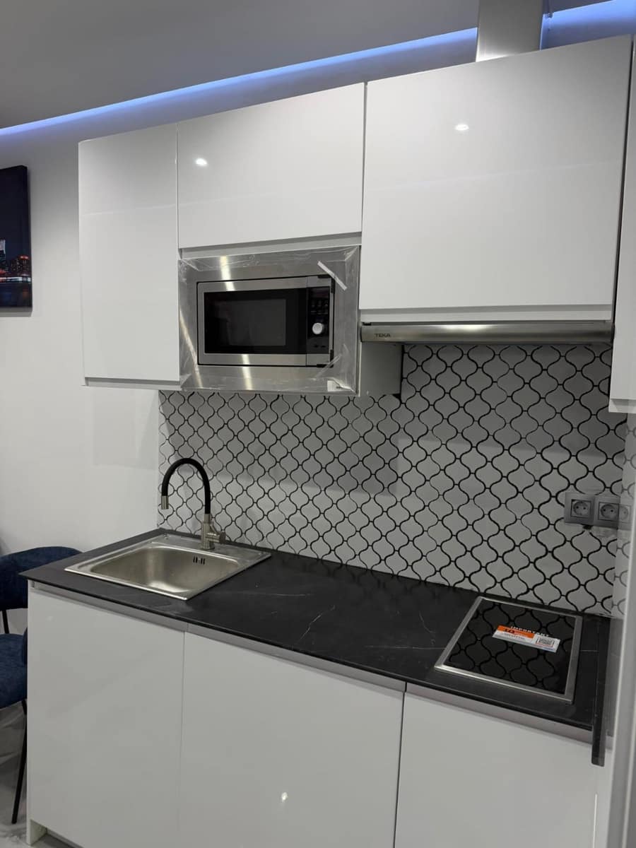 1 bedroom Studio for sale in Benidorm with pool - € 157,500 (Ref: 9671011)