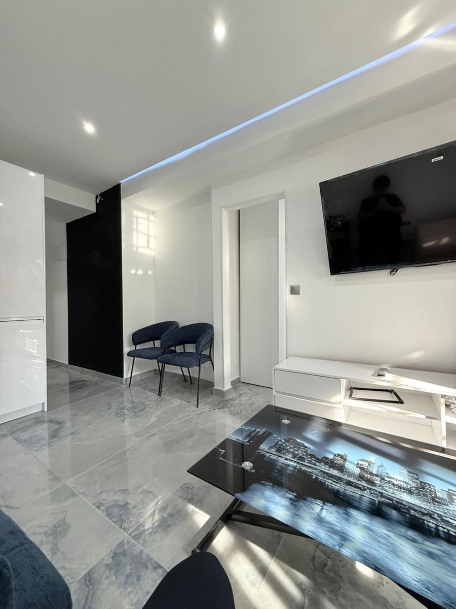 1 bedroom Studio for sale in Benidorm with pool - € 157,500 (Ref: 9671011)