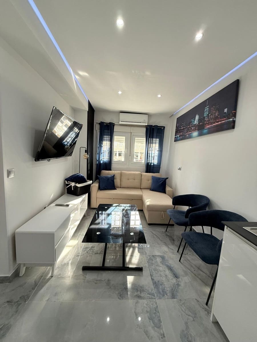 1 bedroom Studio for sale in Benidorm with pool - € 157,500 (Ref: 9671011)