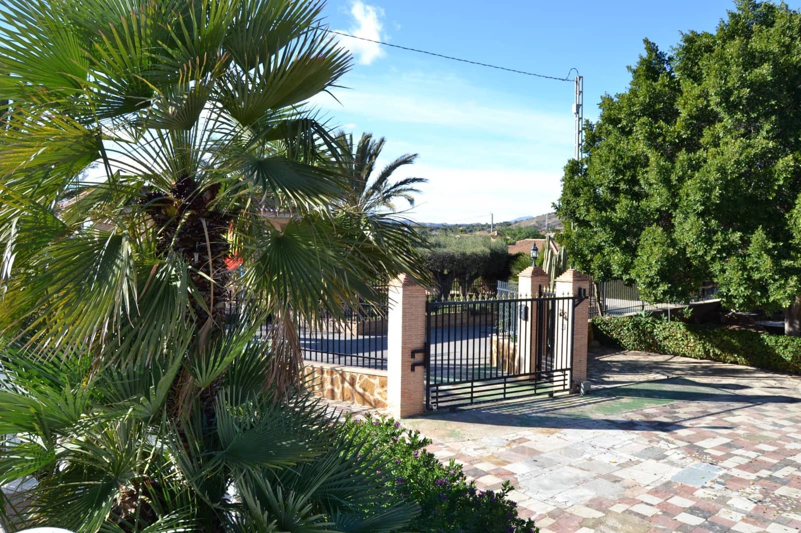 3 slaapkamer Villa te koop in Elche / Elx met zwembad garage - € 339.000 (Ref: 9671012)