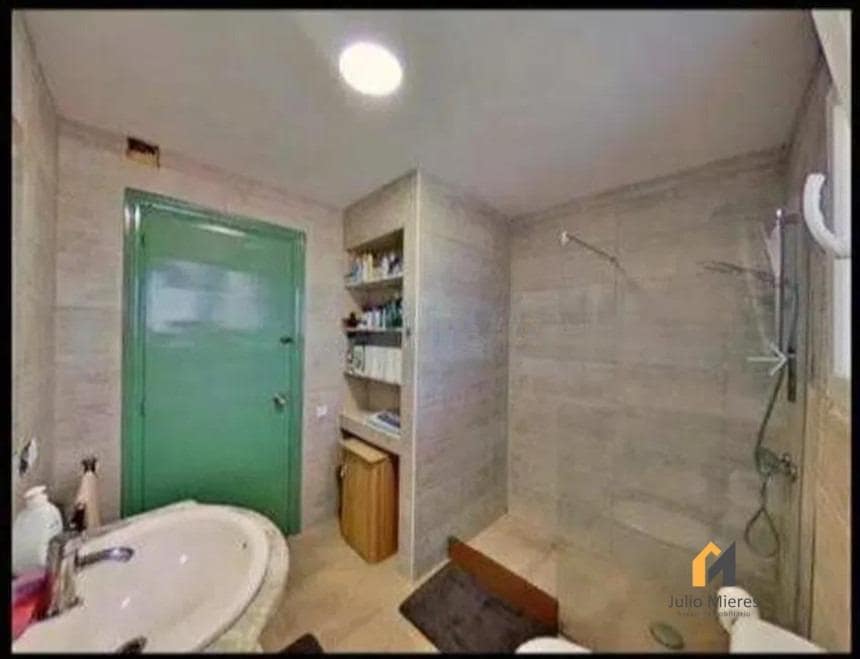 7 makuuhuone Huvila myytävänä paikassa Perleta mukana uima-altaan 
autotalli - 415 000 € (Ref: 9671013)