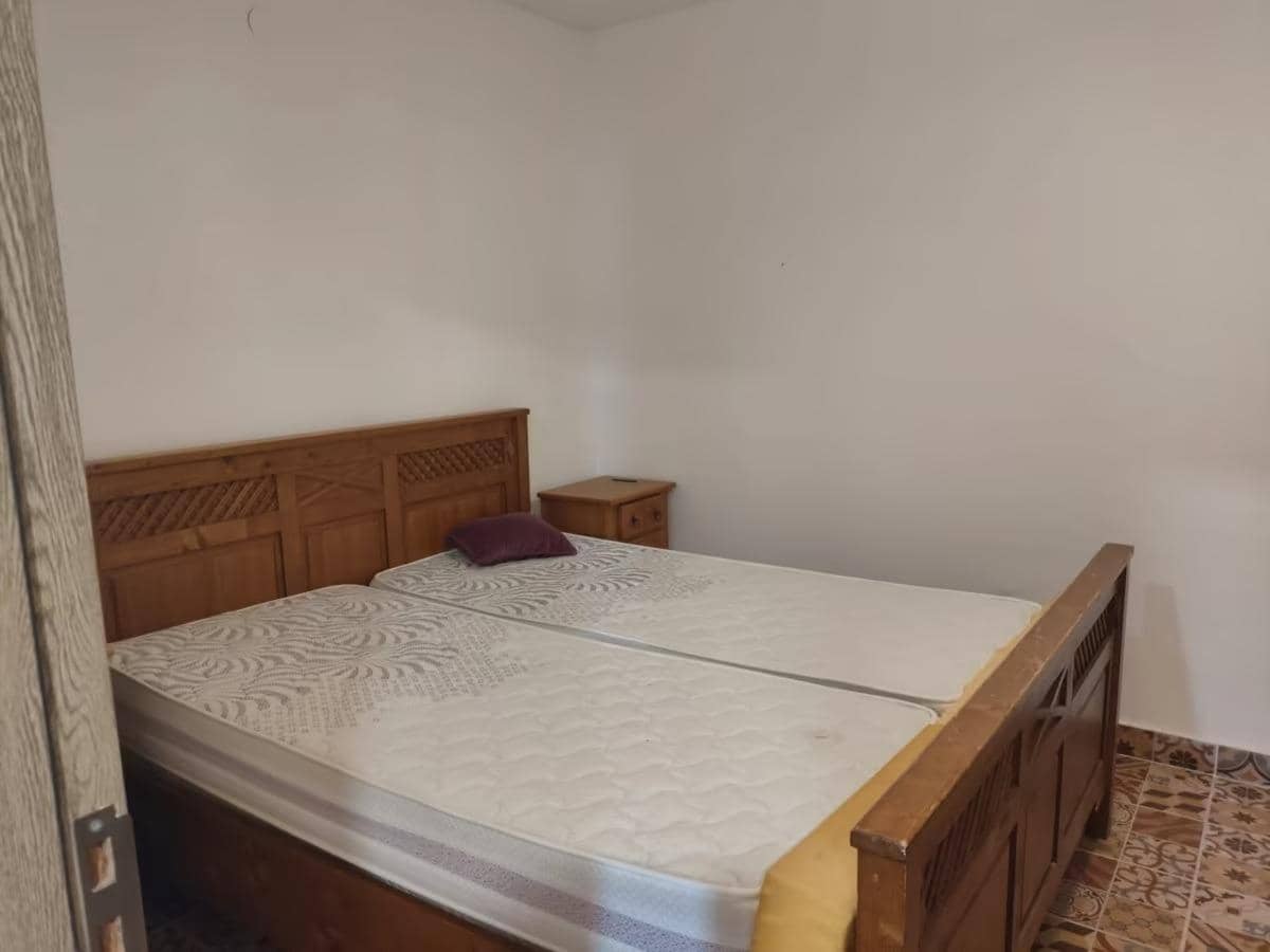 7 makuuhuone Huvila myytävänä paikassa Perleta mukana uima-altaan 
autotalli - 415 000 € (Ref: 9671013)