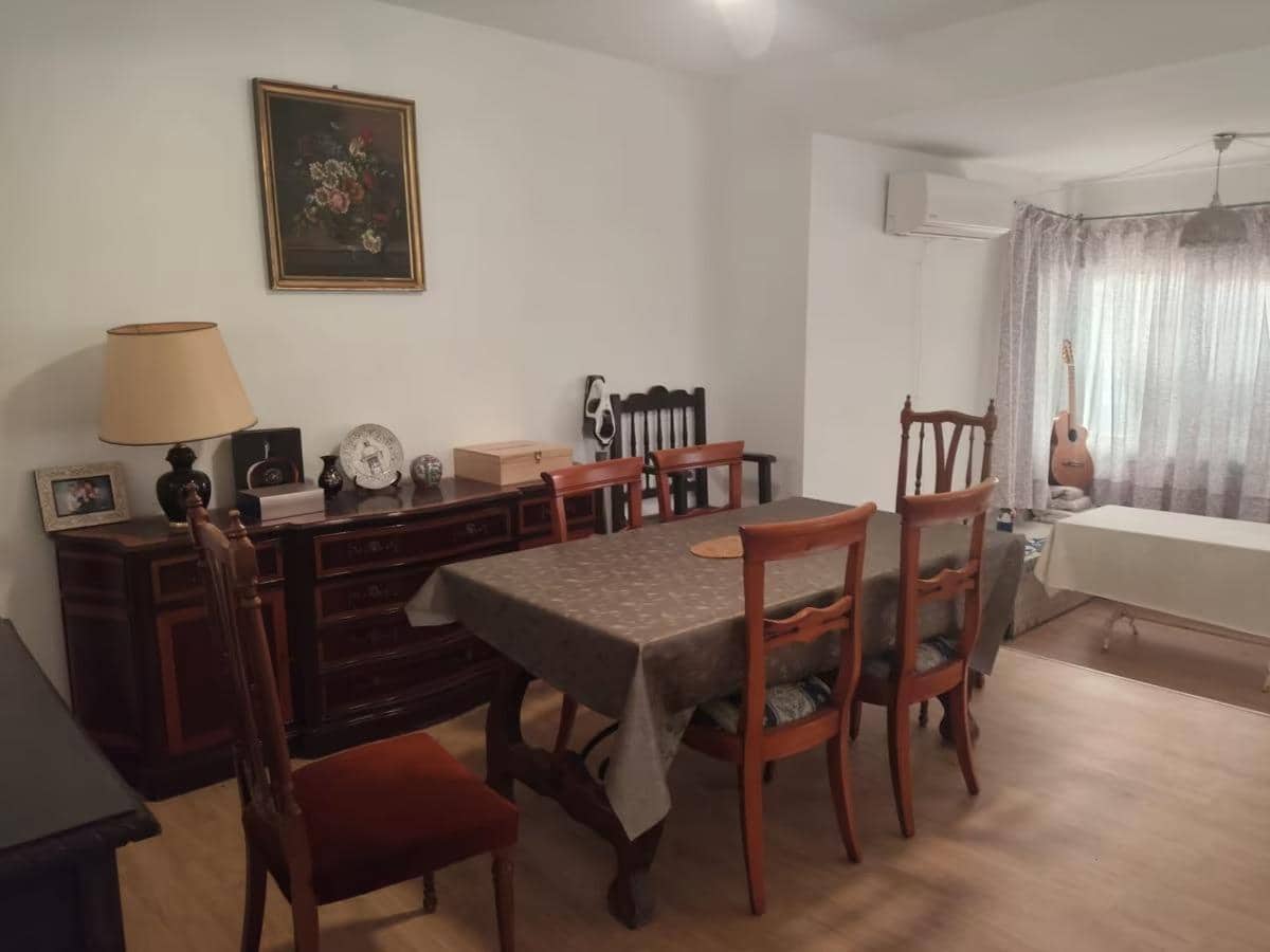 7 makuuhuone Huvila myytävänä paikassa Perleta mukana uima-altaan 
autotalli - 415 000 € (Ref: 9671013)