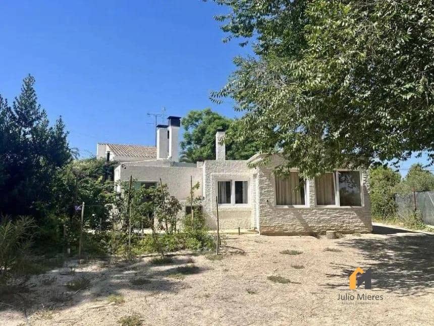 7 makuuhuone Huvila myytävänä paikassa Perleta mukana uima-altaan 
autotalli - 415 000 € (Ref: 9671013)