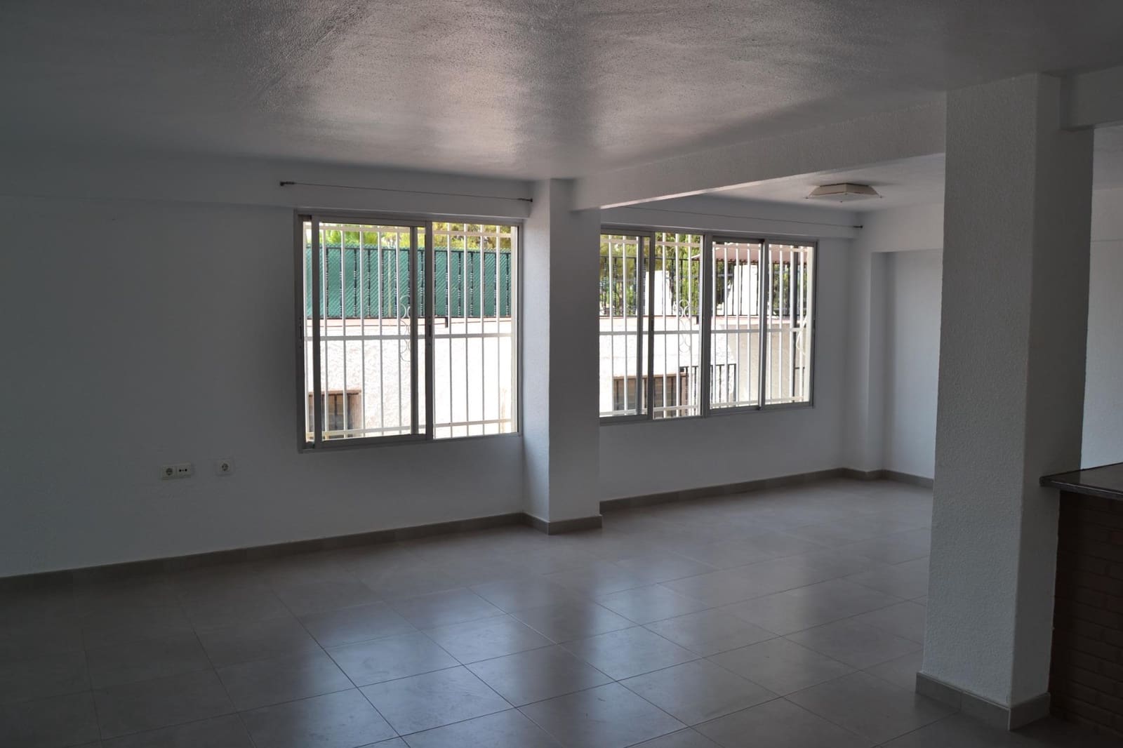 6 bedroom Villa for sale in Elche / Elx with pool garage - € 452,000 (Ref: 9671014)