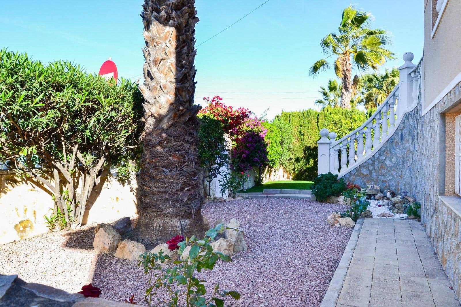 4 sovrum Villa till salu i Rojales med pool garage - 380 000 € (Ref: 9671015)