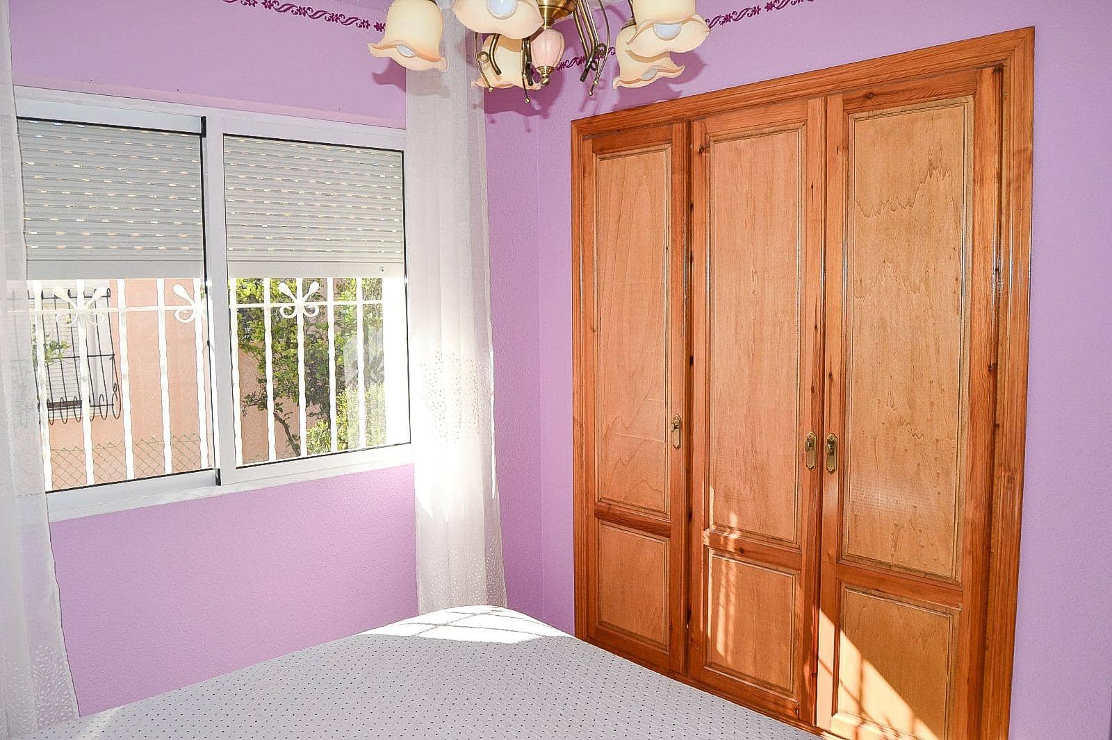 4 bedroom Villa for sale in Rojales with pool garage - € 380,000 (Ref: 9671015)