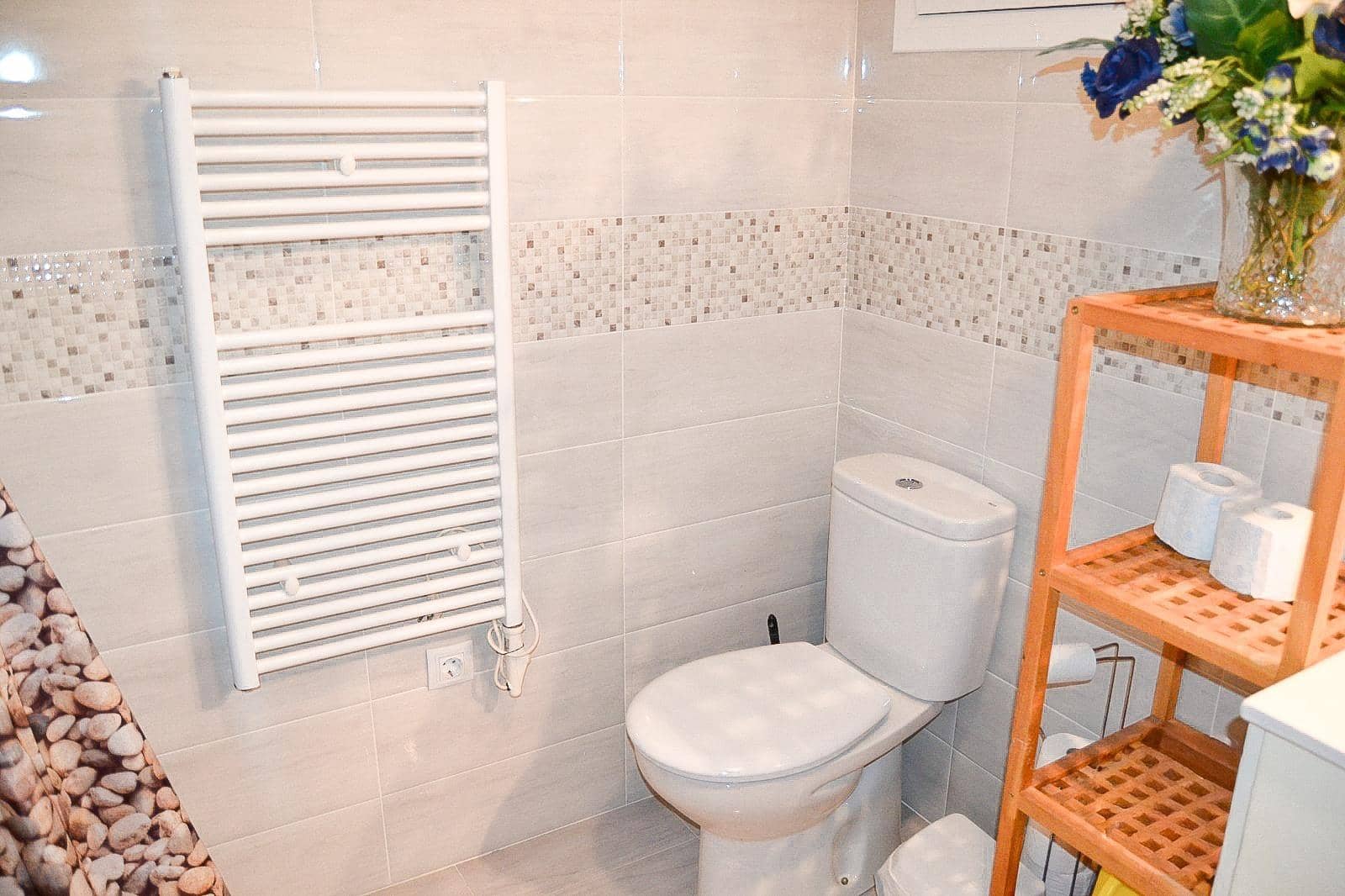 4 bedroom Villa for sale in Rojales with pool garage - € 380,000 (Ref: 9671015)