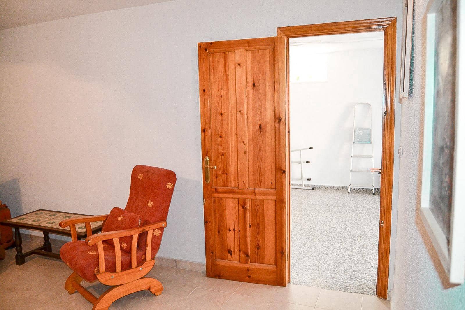 4 bedroom Villa for sale in Rojales with pool garage - € 380,000 (Ref: 9671015)