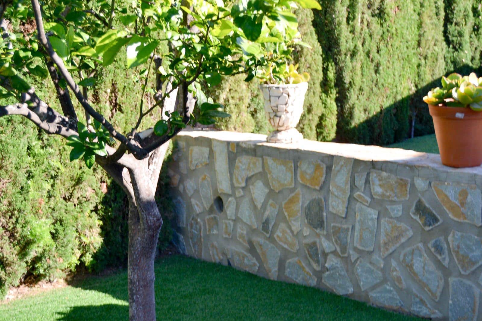 4 bedroom Villa for sale in Rojales with pool garage - € 380,000 (Ref: 9671015)