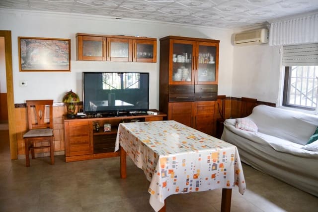 4 bedroom Villa for sale in San Fulgencio with garage - € 325,000 (Ref: 9671016)