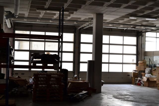 Virksomhed til leje i Elche / Elx med garage - € 7.999 (Ref: 9671018)