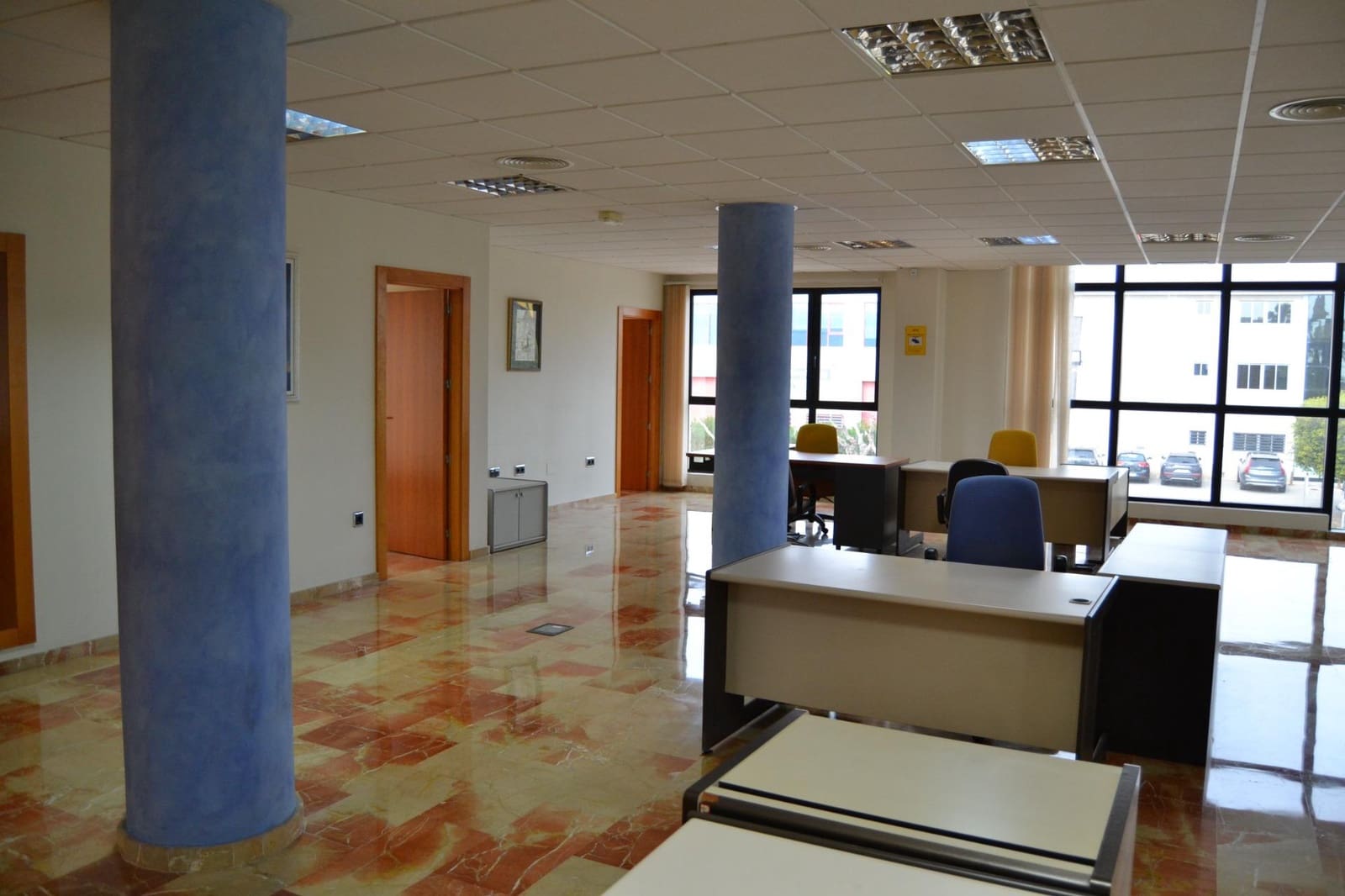 1 soveværelse Kontor til leje i Elche / Elx - € 1.500 (Ref: 9671019)