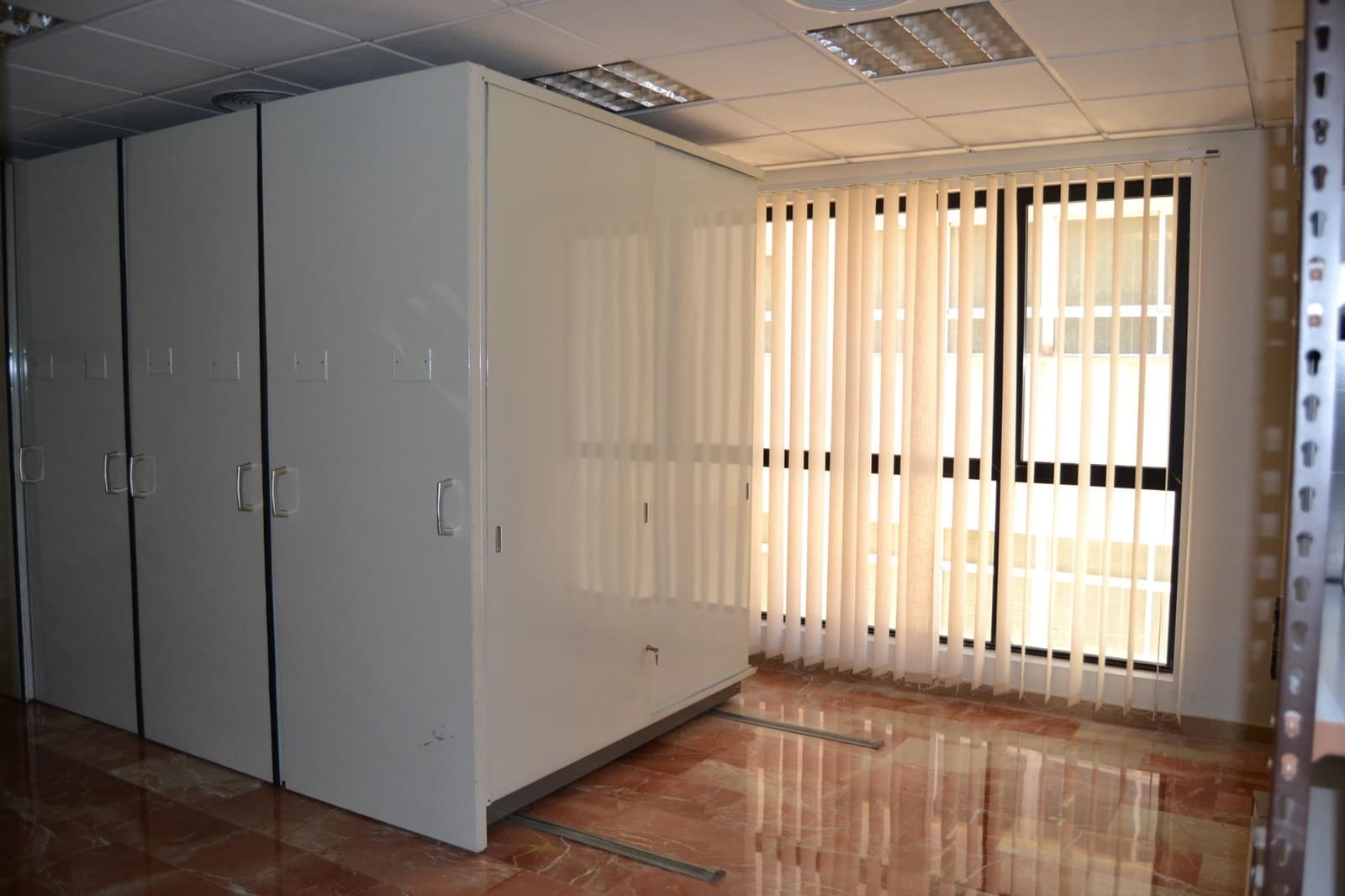 1 soveværelse Kontor til leje i Elche / Elx - € 1.500 (Ref: 9671019)