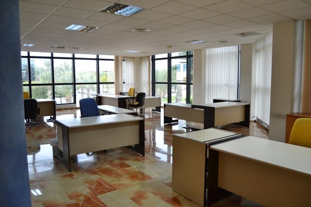 1 soveværelse Kontor til leje i Elche / Elx - € 1.500 (Ref: 9671019)