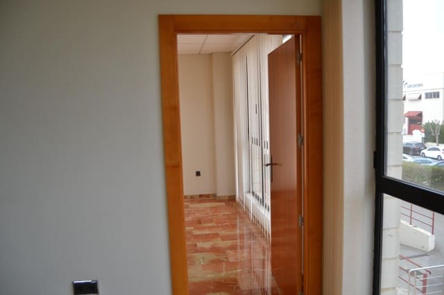 1 soveværelse Kontor til leje i Elche / Elx - € 1.500 (Ref: 9671019)