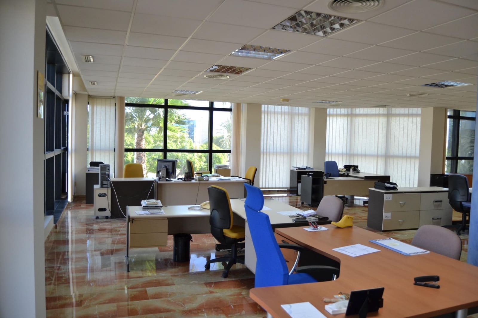 1 soveværelse Kontor til leje i Elche / Elx - € 1.500 (Ref: 9671019)