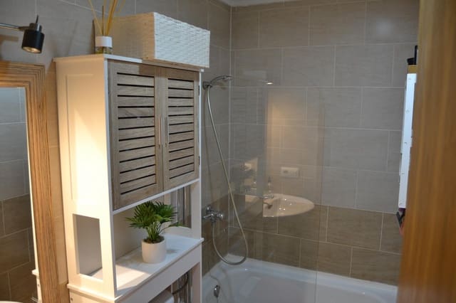 3 slaapkamer Rijtjeshuis te koop in Perleta, Elche / Elx met zwembad - € 299.000 (Ref: 9671022)