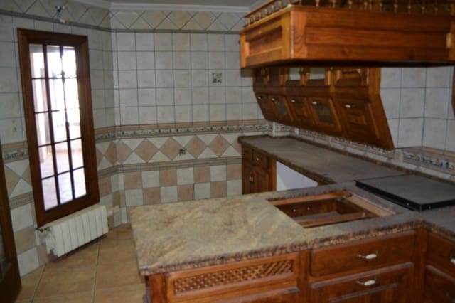 3 Zimmer Wohnung zu verkaufen in Albatera mit Garage - 215.000 € (Ref: 9671024)