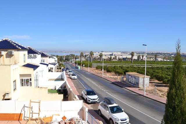 3 bedroom Bungalow for sale in Los Balcones with pool garage - € 220,000 (Ref: 9695306)