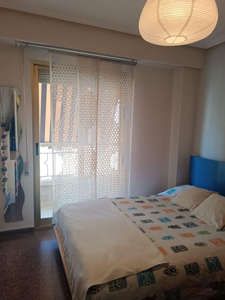 3 makuuhuone Asunto myytävänä paikassa Elche / Elx mukana 
autotalli - 160 000 € (Ref: 9711942)