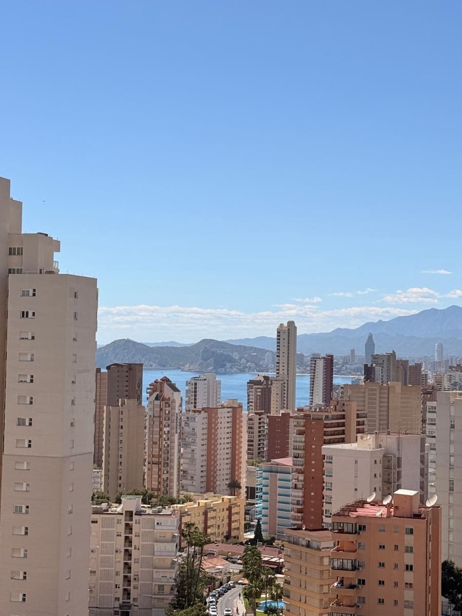 1 makuuhuone Asunto myytävänä paikassa Benidorm mukana uima-altaan 
autotalli - 279 000 € (Ref: 9791014)