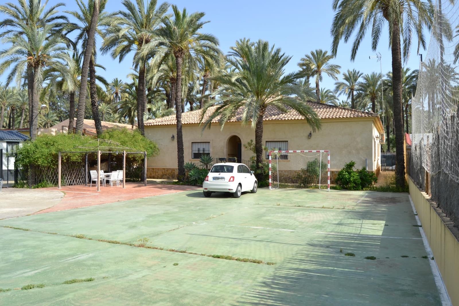 10 slaapkamer Villa te koop in Elche / Elx met zwembad garage - € 1.959.000 (Ref: 9811559)