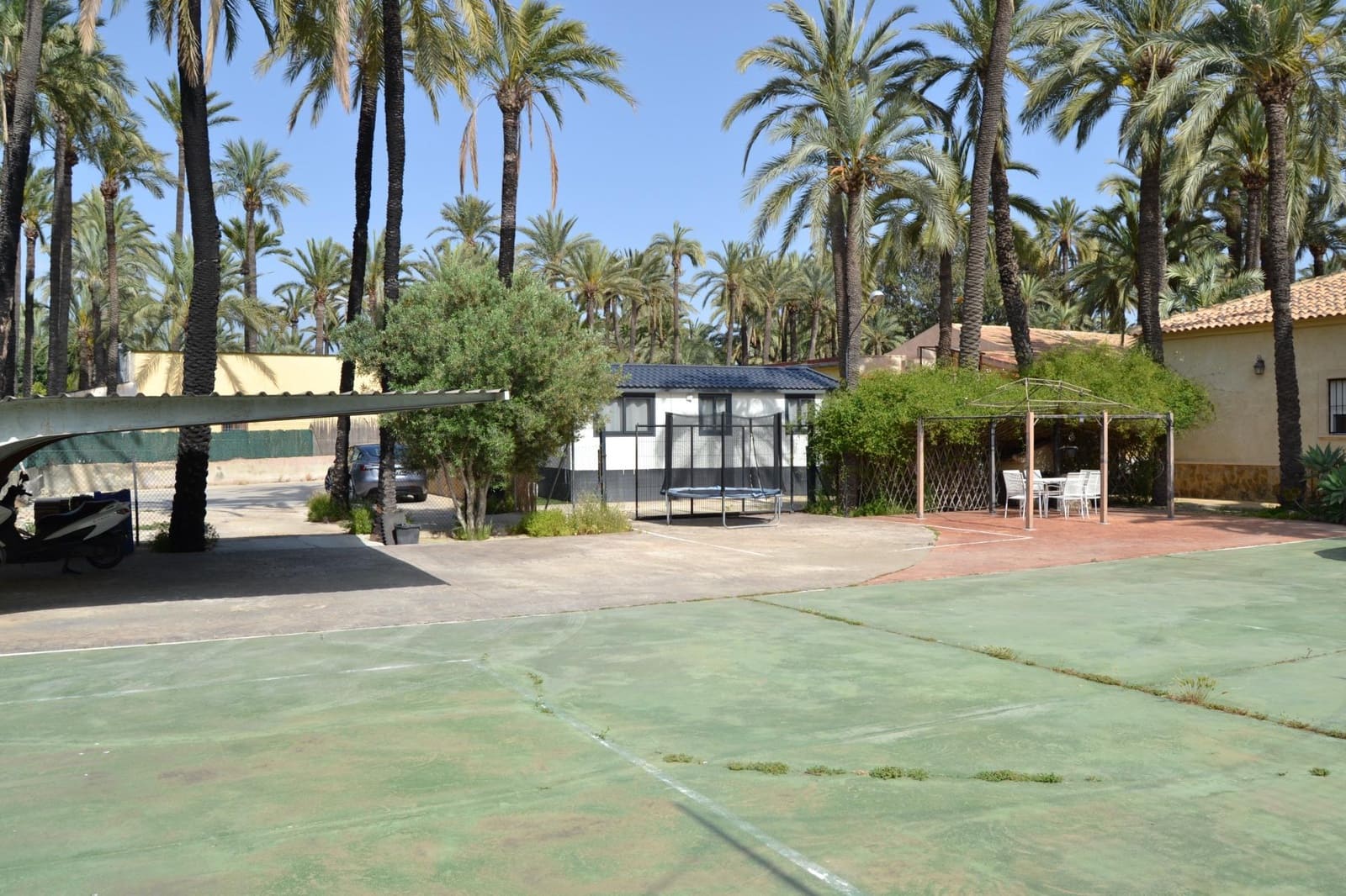 10 slaapkamer Villa te koop in Elche / Elx met zwembad garage - € 1.959.000 (Ref: 9811559)