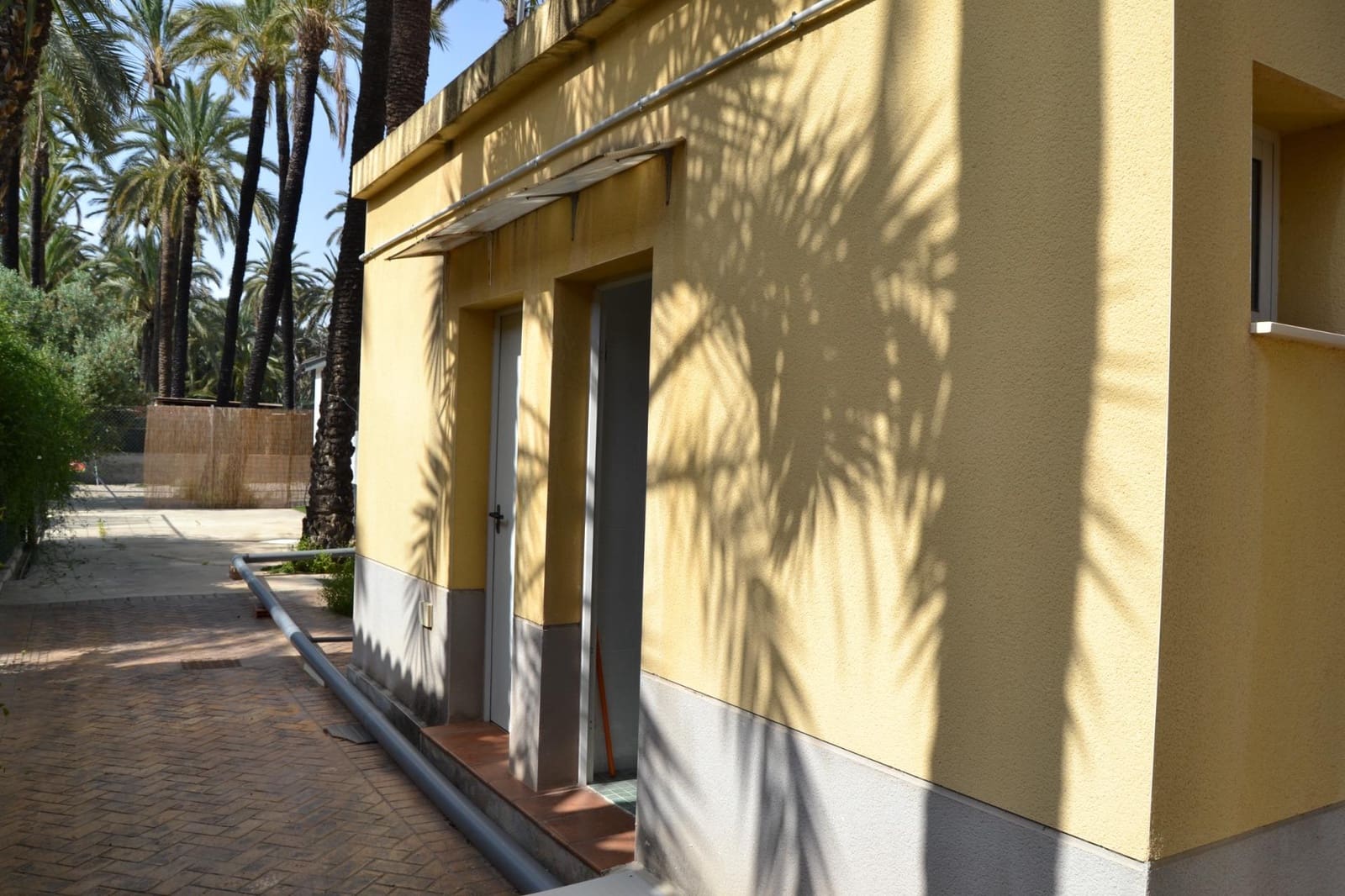 10 slaapkamer Villa te koop in Elche / Elx met zwembad garage - € 1.959.000 (Ref: 9811559)