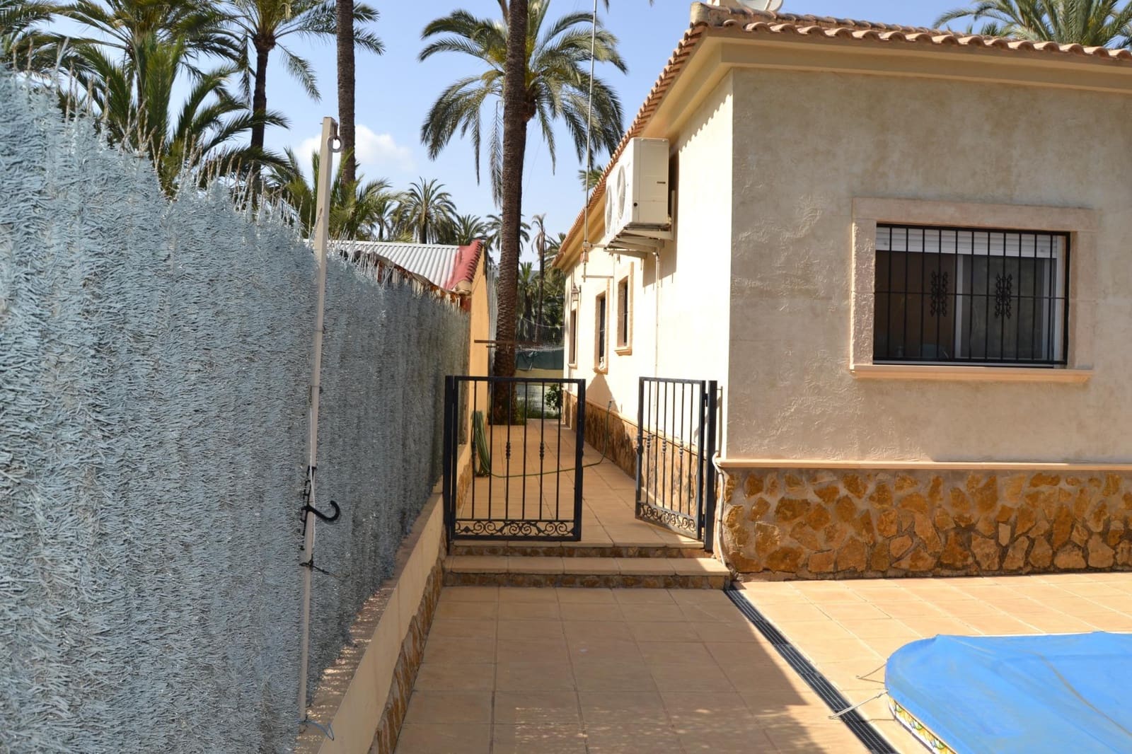 10 slaapkamer Villa te koop in Elche / Elx met zwembad garage - € 1.959.000 (Ref: 9811559)