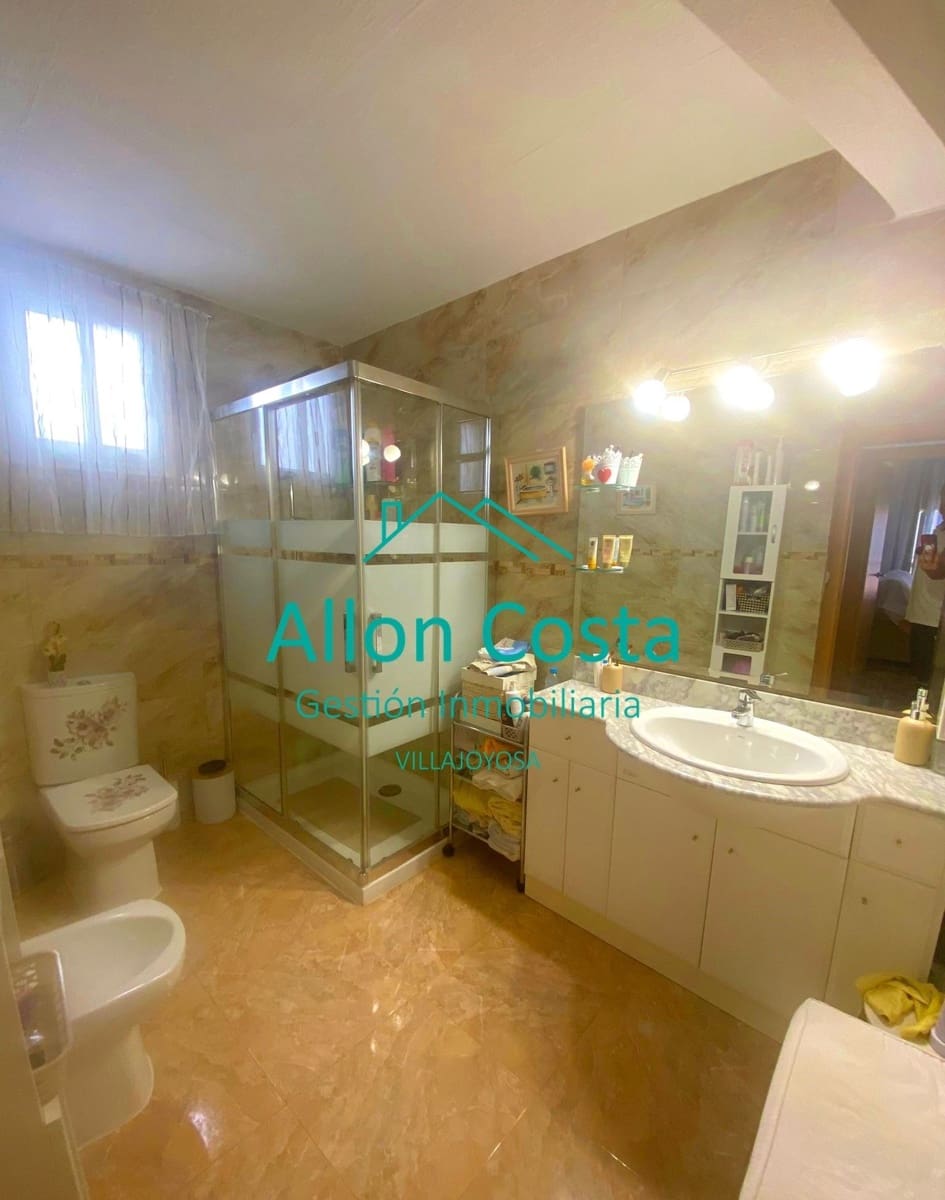 3 soverom Leilighet til salgs i La Villajoyosa / Vila Joiosa - € 200 000 (Ref: 10048819)