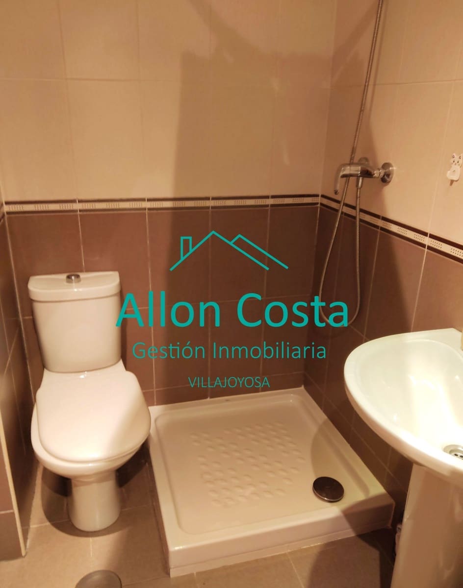 3 bedroom Flat for rent in La Villajoyosa / Vila Joiosa - € 900 (Ref: 10048820)