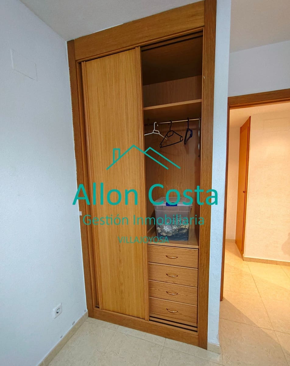 3 bedroom Flat for rent in La Villajoyosa / Vila Joiosa - € 900 (Ref: 10048820)