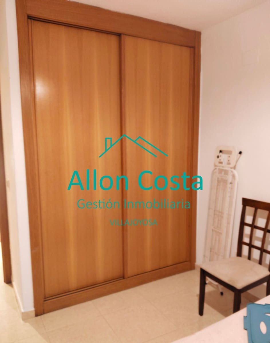 3 bedroom Flat for rent in La Villajoyosa / Vila Joiosa - € 900 (Ref: 10048820)