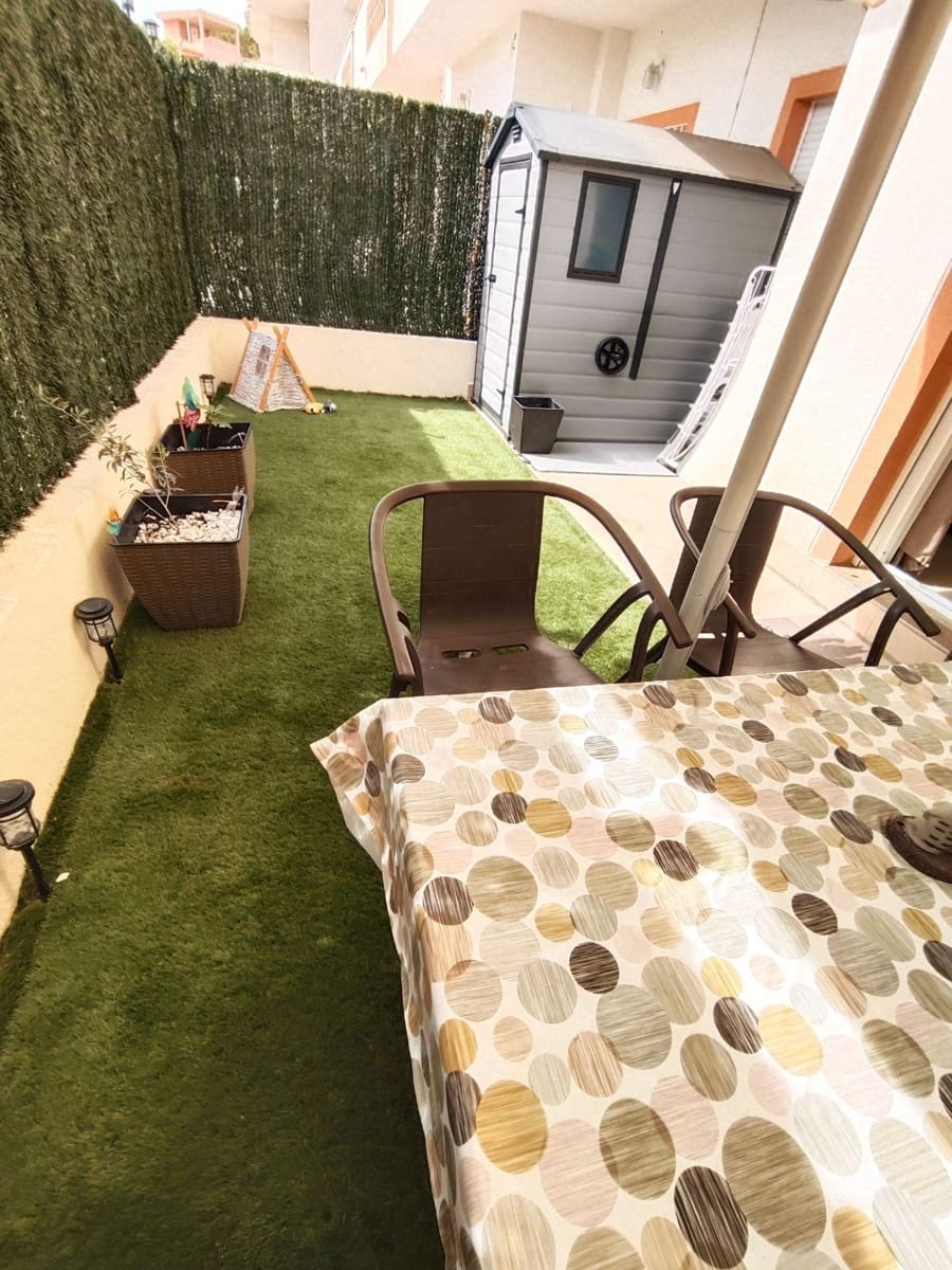 2 sovrum Bungalow till salu i La Nucia med pool - 240 000 € (Ref: 10114651)
