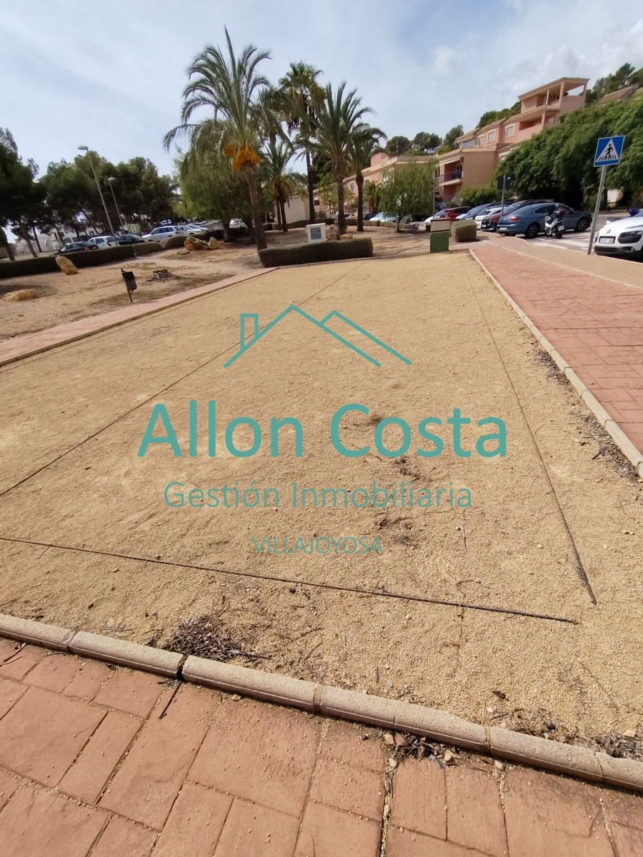 2 bedroom Bungalow for sale in La Nucia with pool - € 240,000 (Ref: 10114651)
