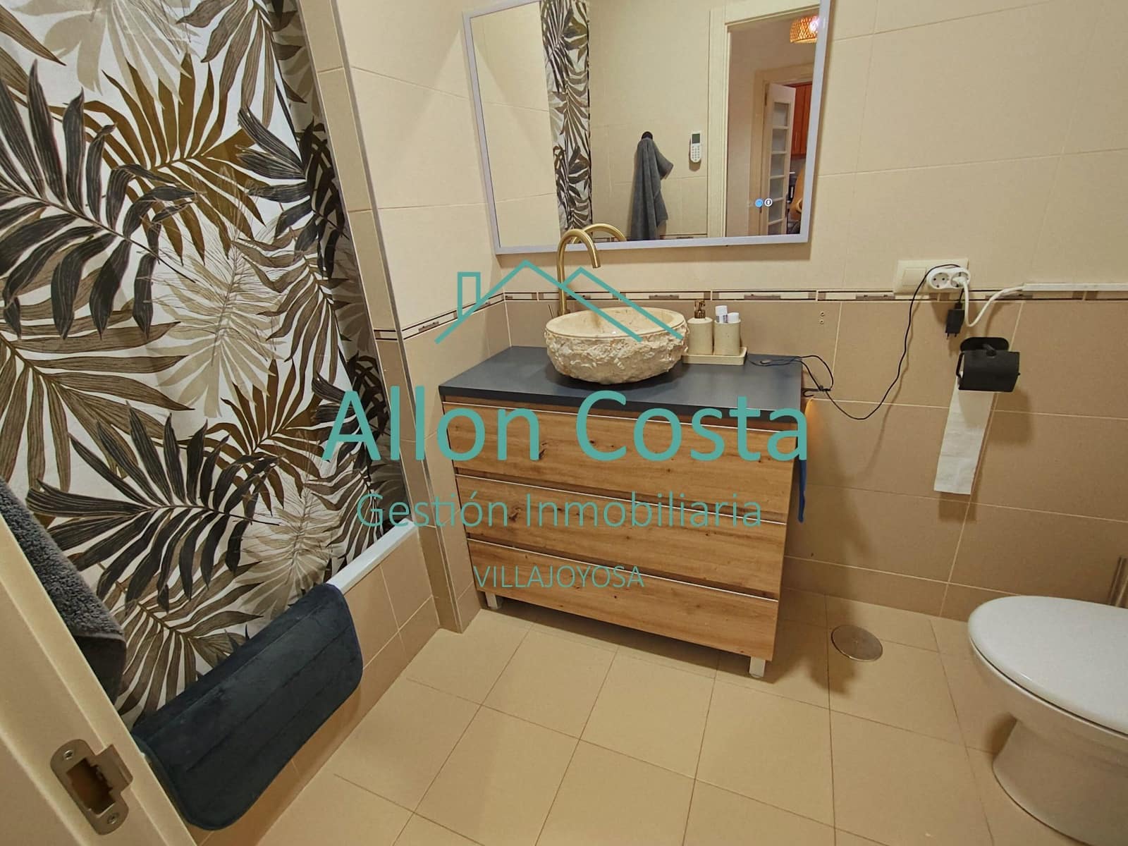 2 bedroom Bungalow for sale in La Nucia with pool - € 240,000 (Ref: 10114651)