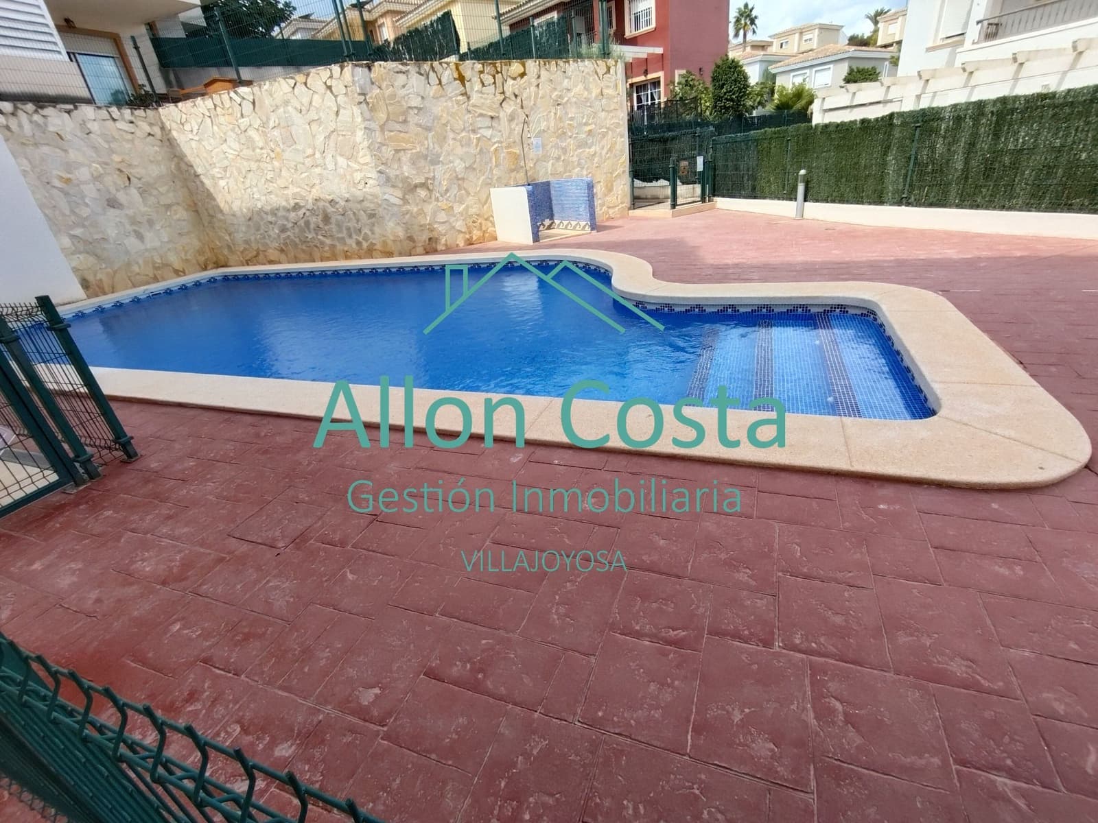 2 bedroom Bungalow for sale in La Nucia with pool - € 240,000 (Ref: 10114651)