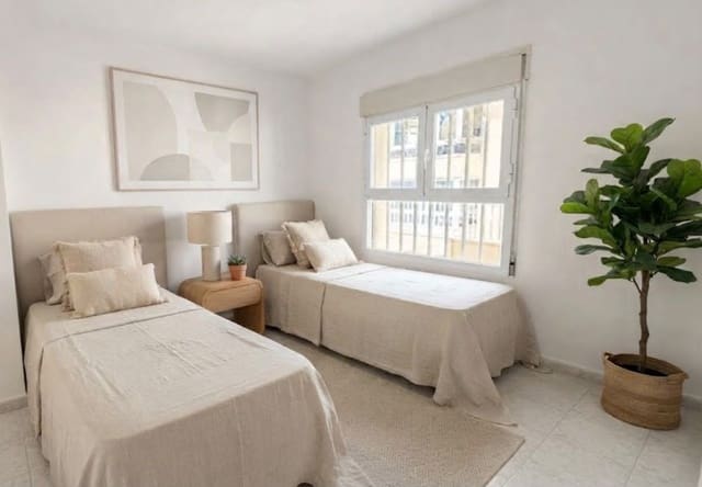 2 Zimmer Wohnung zu verkaufen in Alfaz del Pi / L'Alfàs del Pi mit Pool - 330.000 € (Ref: 10173317)