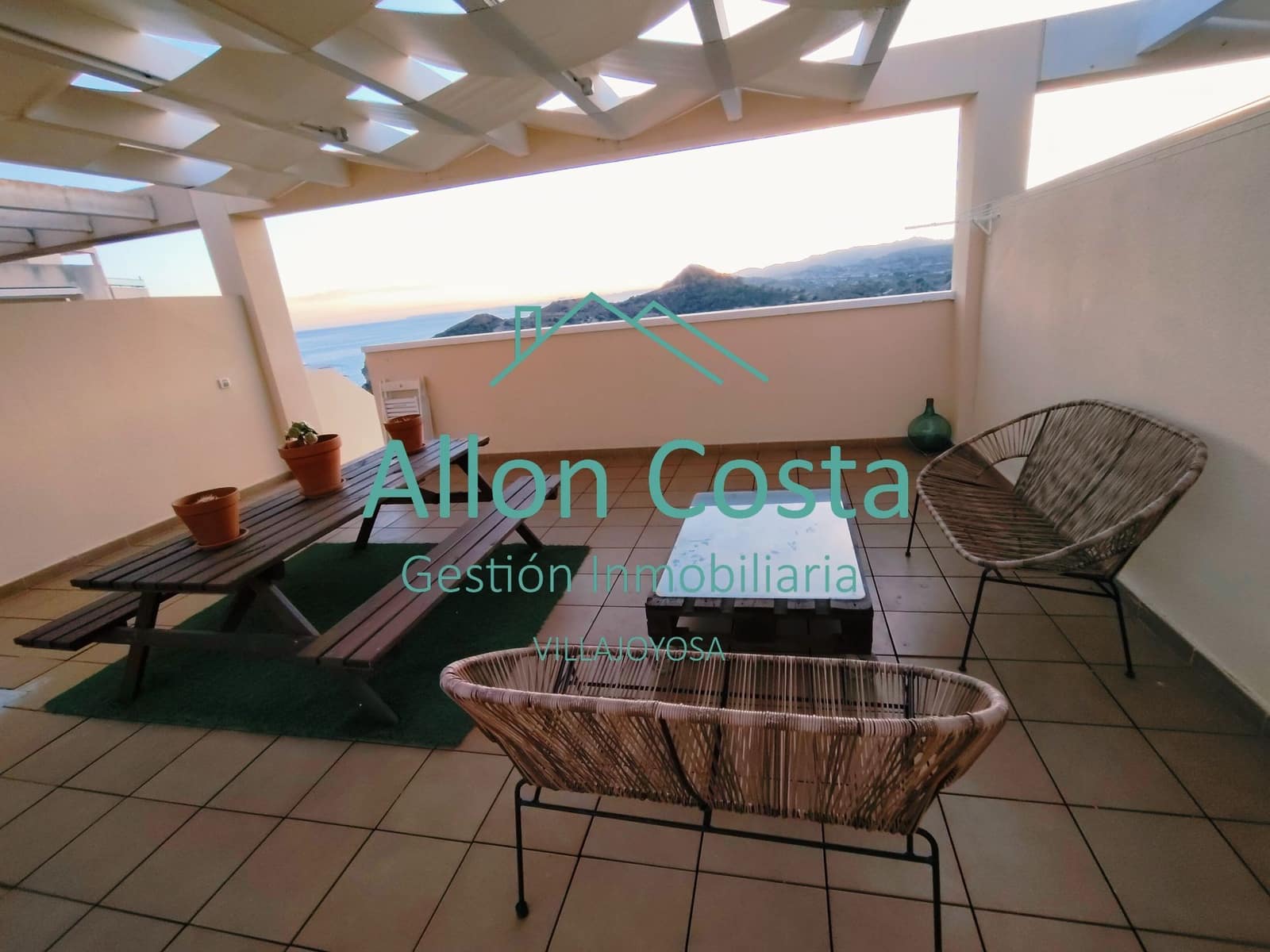 2 sovrum Bungalow till salu i La Villajoyosa / Vila Joiosa med pool garage - 260 000 € (Ref: 10180158)