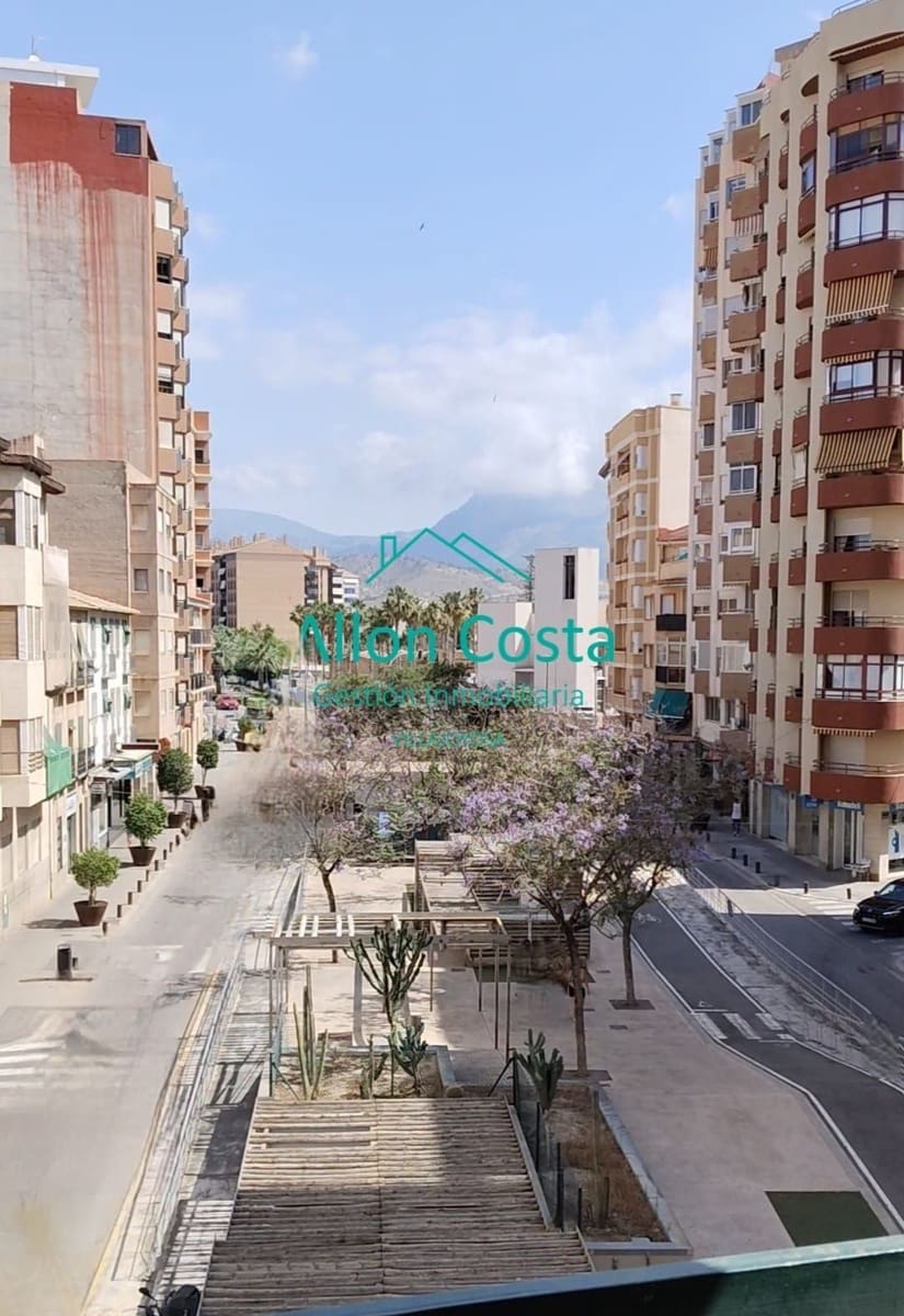 3 slaapkamer Flat te koop in La Villajoyosa / Vila Joiosa - € 220.000 (Ref: 9918674)