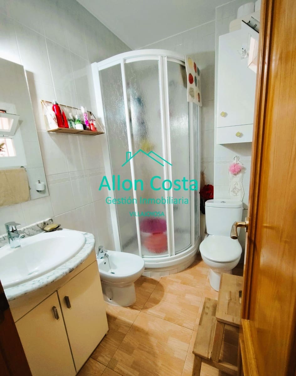 1 soveværelse Lejlighed til salg i Benidorm med swimmingpool - € 170.000 (Ref: 9918682)