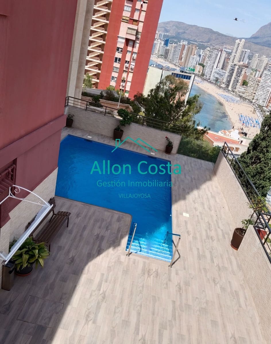 1 soveværelse Lejlighed til salg i Benidorm med swimmingpool - € 170.000 (Ref: 9918682)
