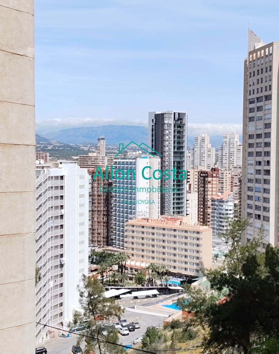 1 soveværelse Lejlighed til salg i Benidorm med swimmingpool - € 170.000 (Ref: 9918682)