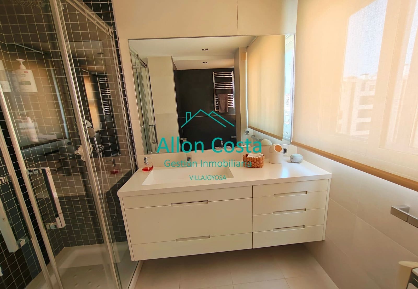 4 soveværelse Lejlighed til salg i La Villajoyosa / Vila Joiosa med swimmingpool garage - € 650.000 (Ref: 9918683)