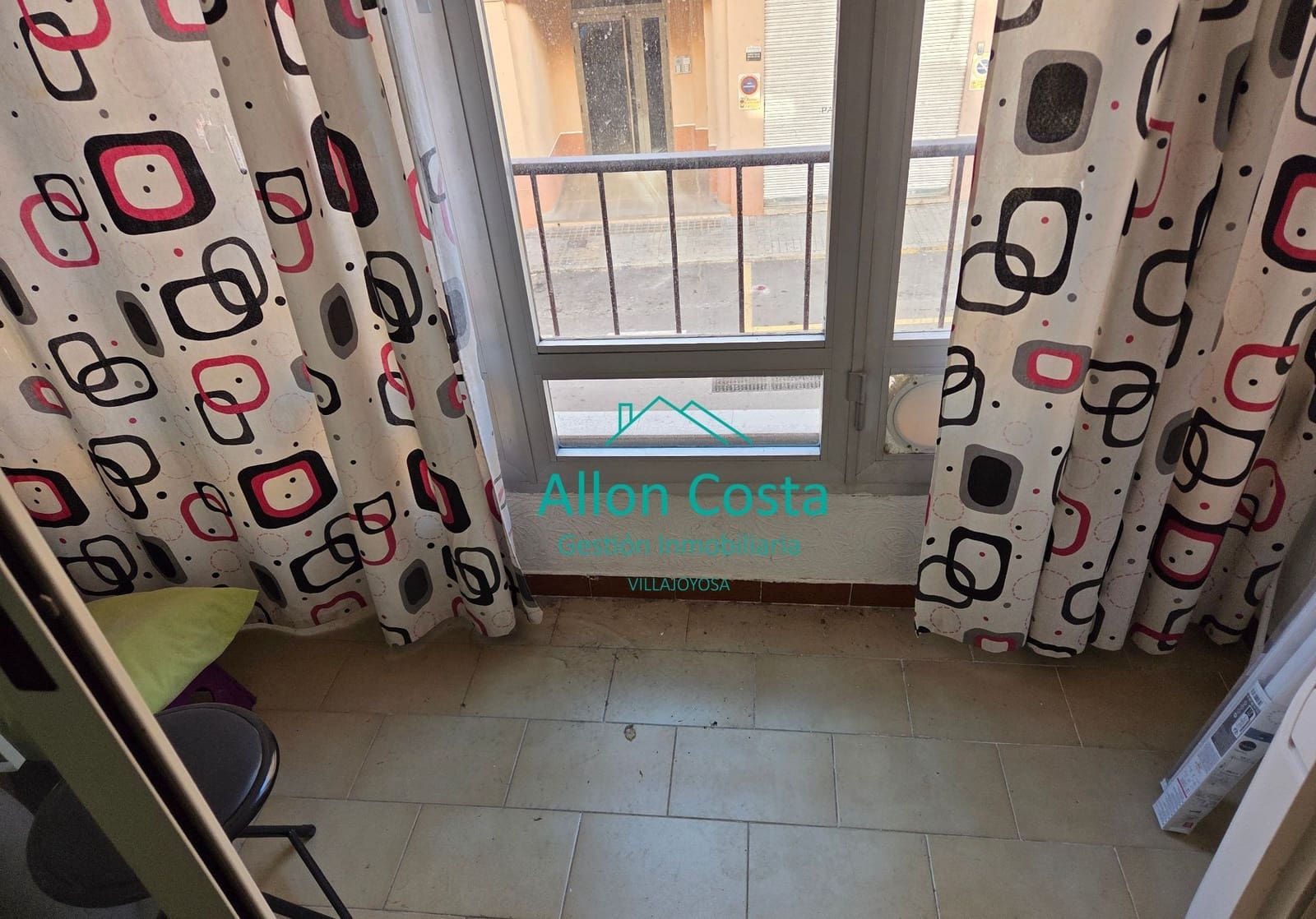 2 bedroom Flat for sale in La Villajoyosa / Vila Joiosa - € 159,000 (Ref: 9918684)