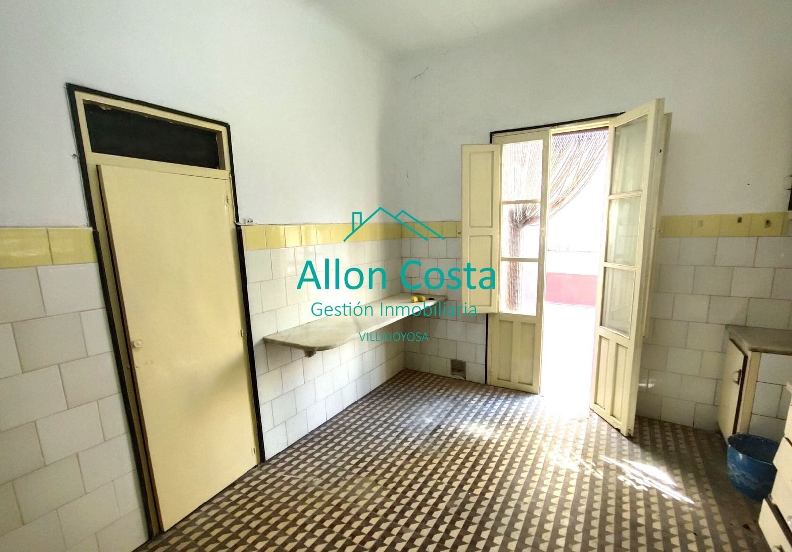 4 slaapkamer Flat te koop in La Villajoyosa / Vila Joiosa - € 450.000 (Ref: 9918692)